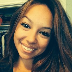 Meet your Posher, Ayeska